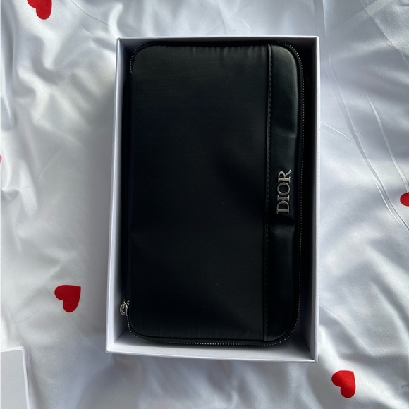 Dior Makeup Brush Set - Picture 4 of 4